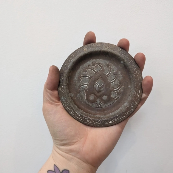 Catch all dish - Picture 4 of 4